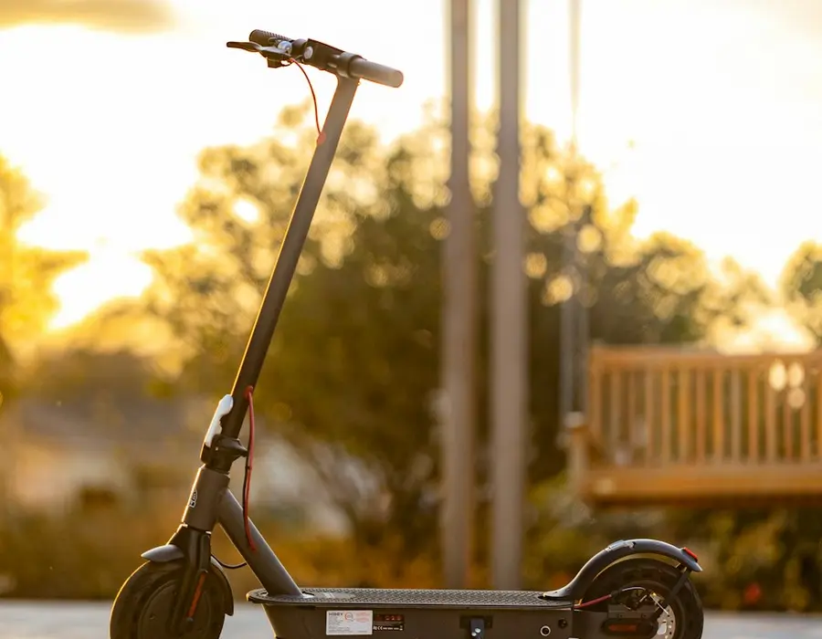 Elektrikli Scooter — Uzun Menzil